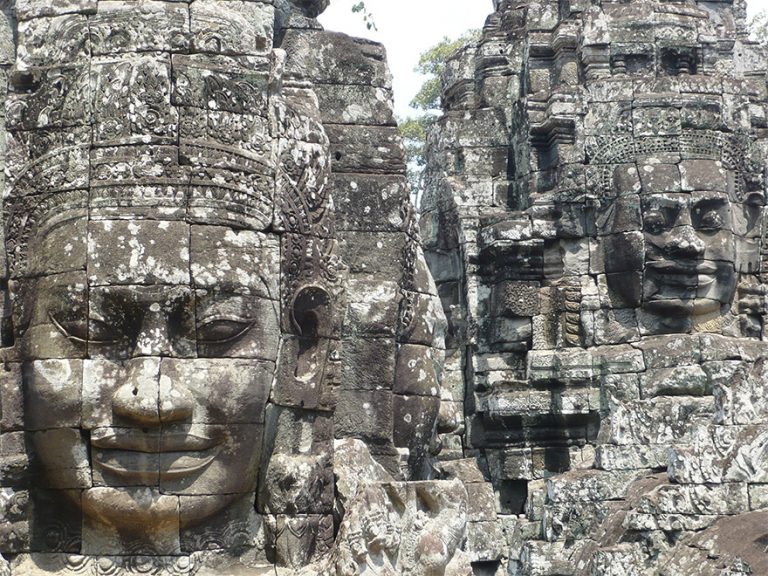 35 Amazing Photos from the Ruins of Angkor Wat Vishnu Temple in Cambodia